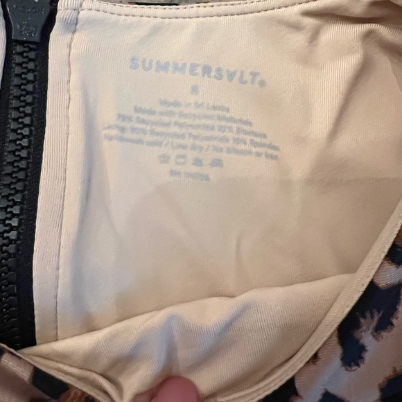 Summersalt The Surf Leopard Cheetah Print One Piece Swimsuit Size 8 - Picture 6 of 9